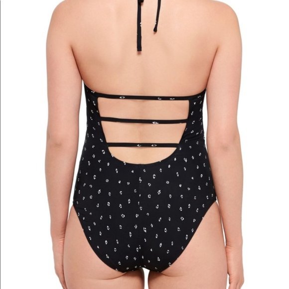 NEW WITH TAGS! Beach Couture Black and White One Piece Bathing Suit (3136) - Picture 2 of 14